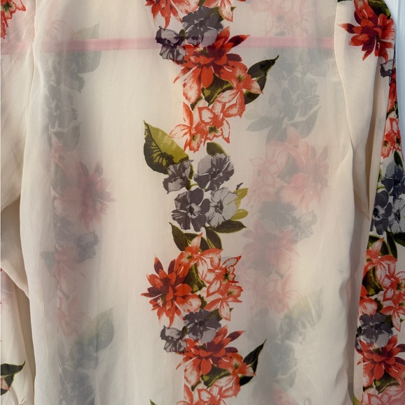 VILA Women's Sheer Floral Blouse - Cream, Red, and Green - Picture 8 of 8